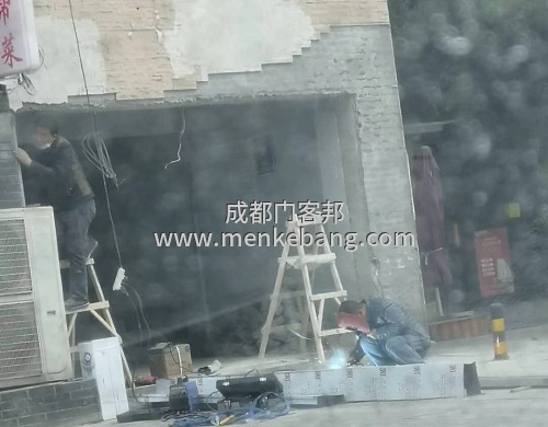 成都雙流無(wú)人酒店感應(yīng)門案例 成都雙流無(wú)人酒店感應(yīng)門案例