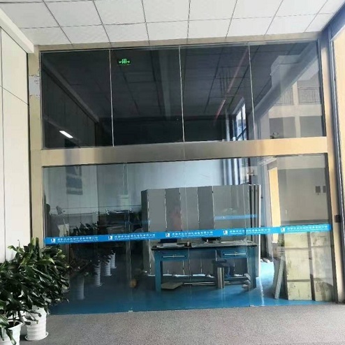大型自動(dòng)門(mén)安裝案例